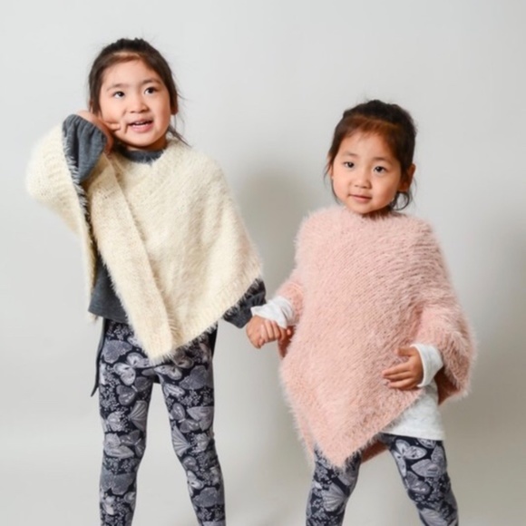Other - Fuzzy Kids hoodie Poncho